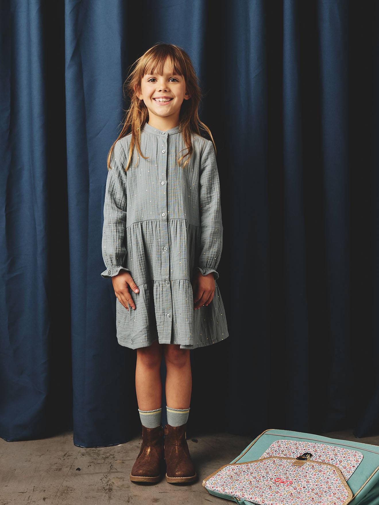 Robe fille en gaze de coton imprimée pois irisés vert sauge