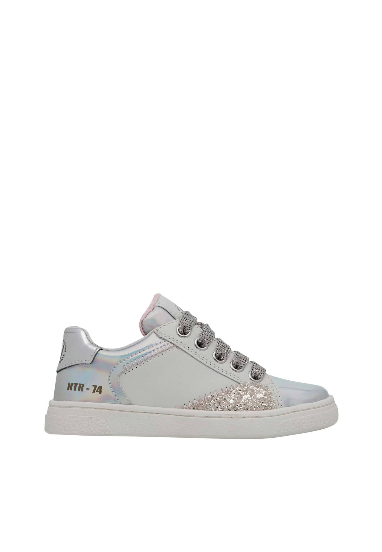 Baskets En Cuir Iridescent Et Paillettes Quar Zip. Blanc-argenté