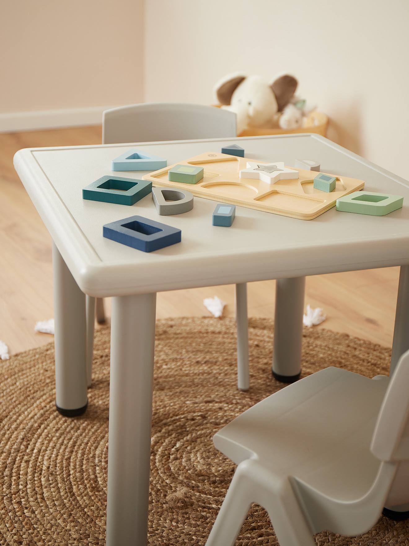 Table Enfant BIECO Gris Glace - Réglable En Hauteur, 62x62x52 Cm