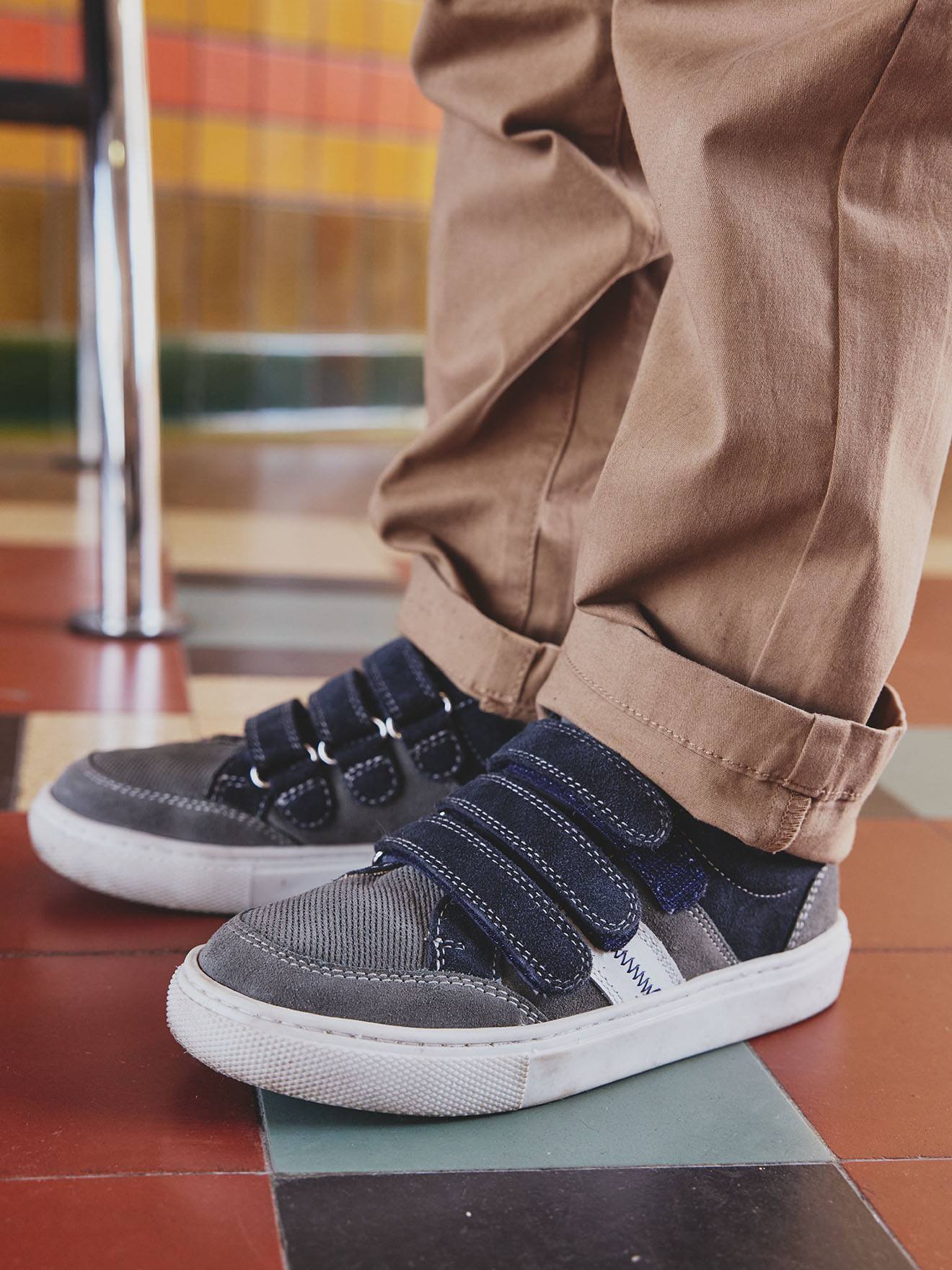 Baskets enfant garçon cuir à scratchs lot gris