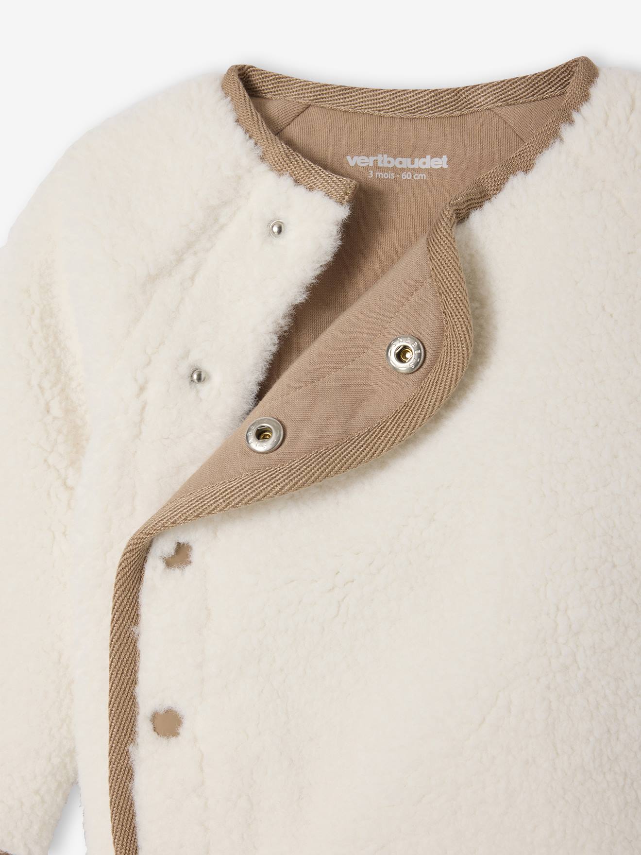 Pull naissance en sherpa boutonné devant écru (Vertbaudet) - Image 2