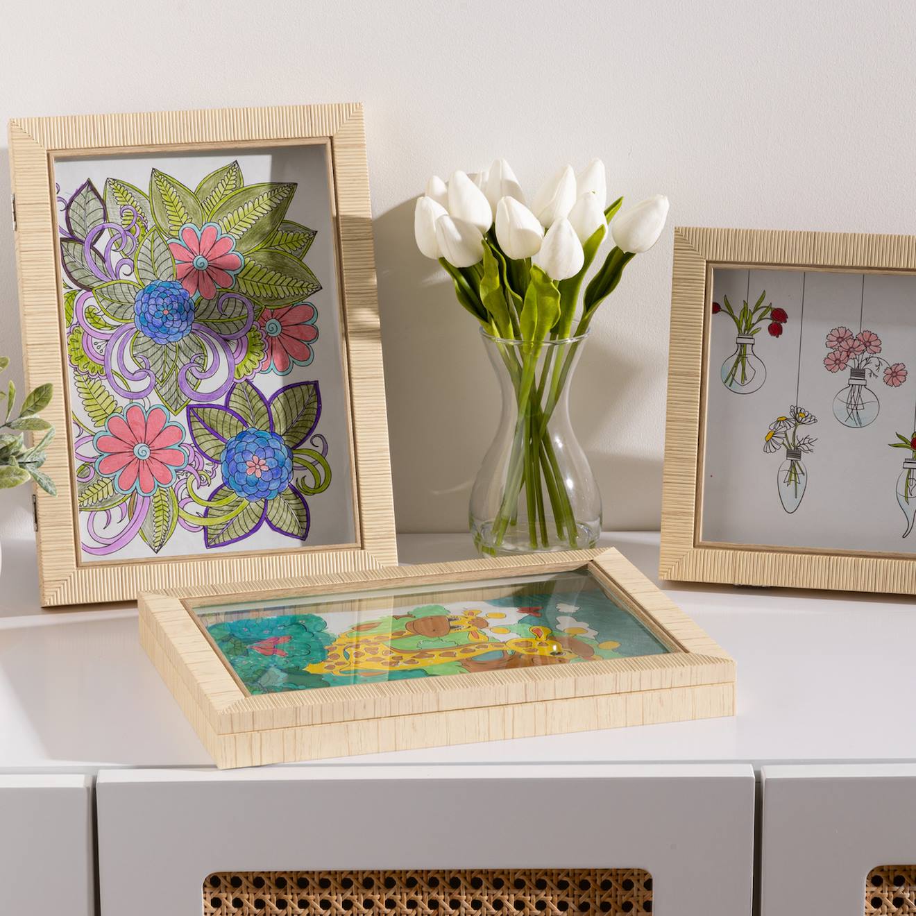 Cadre+a+Dessin+Enfant+-+Thea+Beige