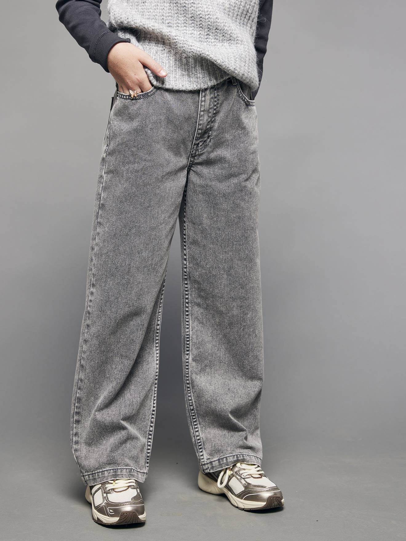 Jean droit fille denim gris 12 €