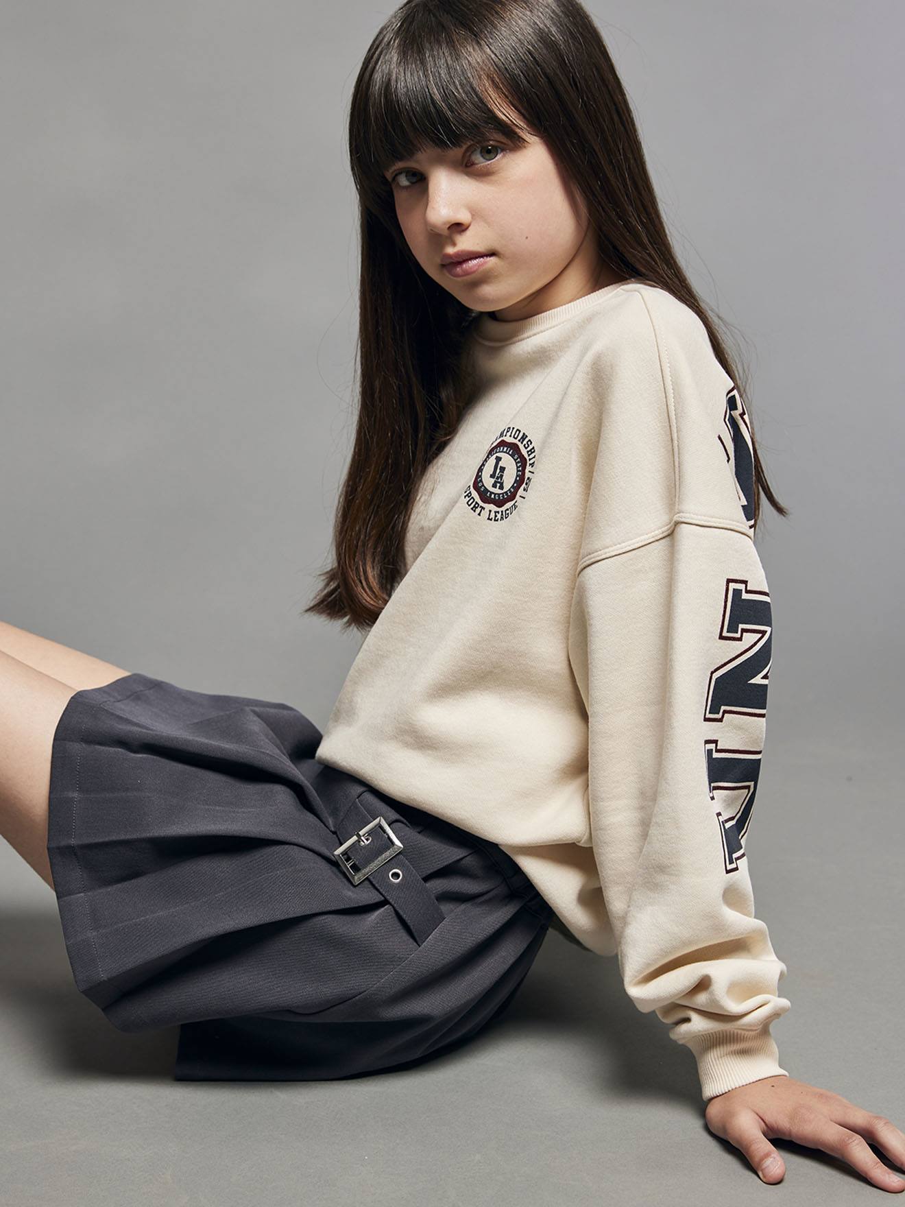 Sweat University fille lettres glitter au dos écru