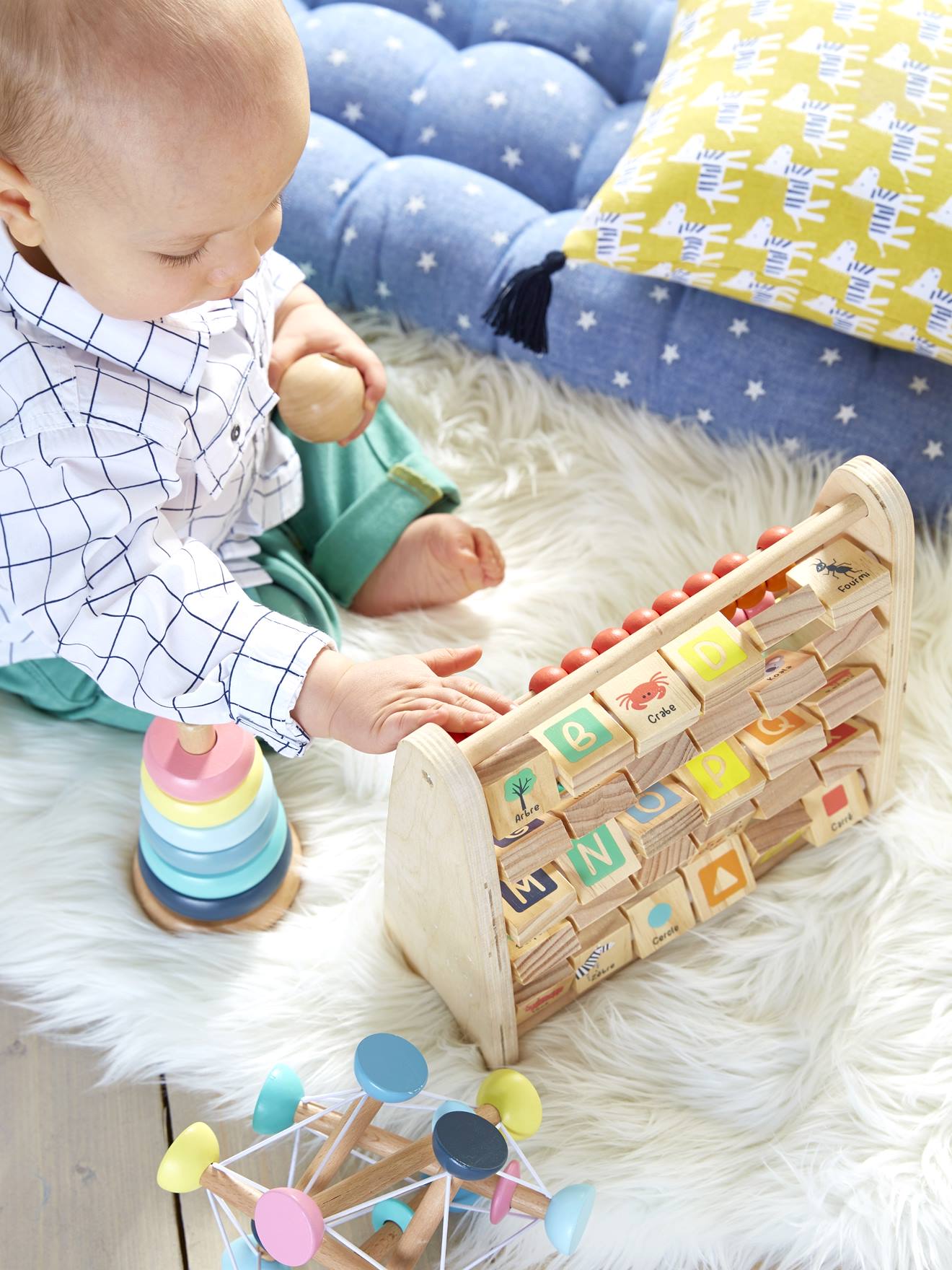 Boulier d'apprentissage en bois FSC® multicolore (Vertbaudet) - Image 1