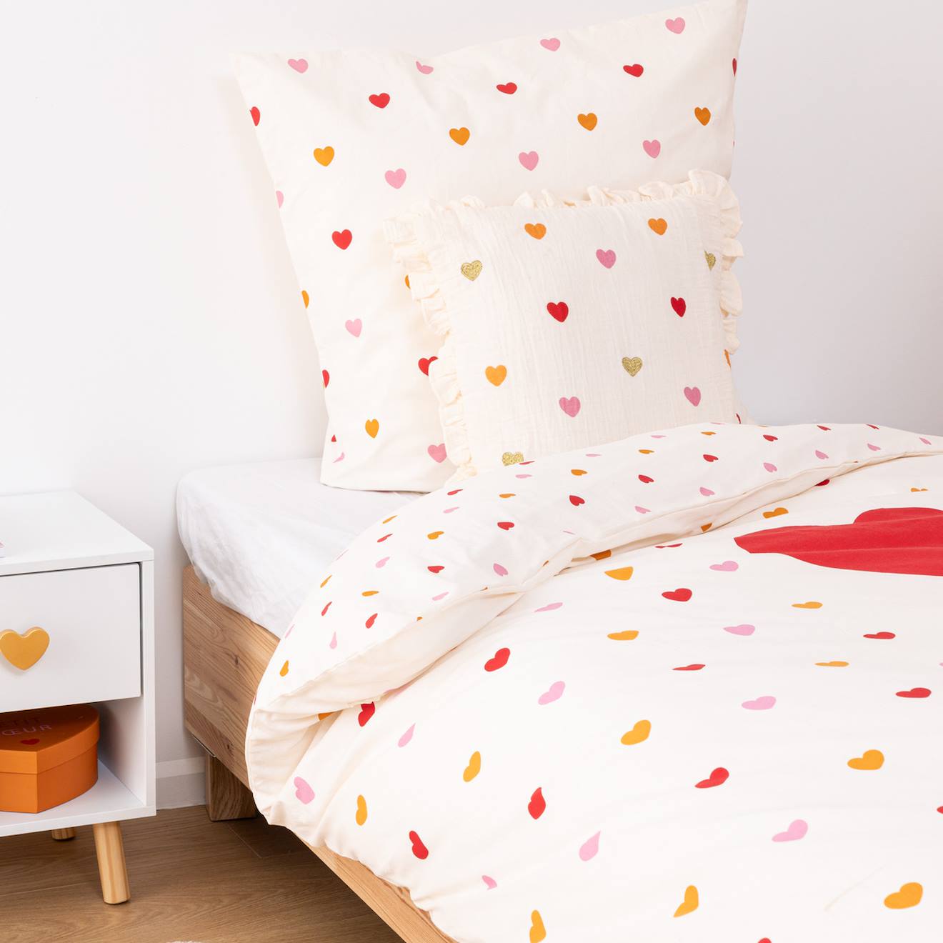 Coussin+Enfant+Amour+-+Aina+Blanc