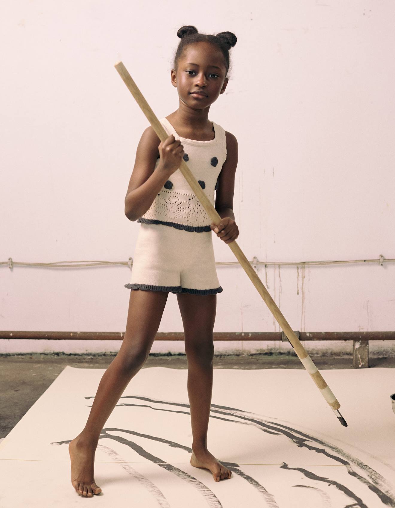 Top En Maille Avec Fleurs Au Crochet Blanc