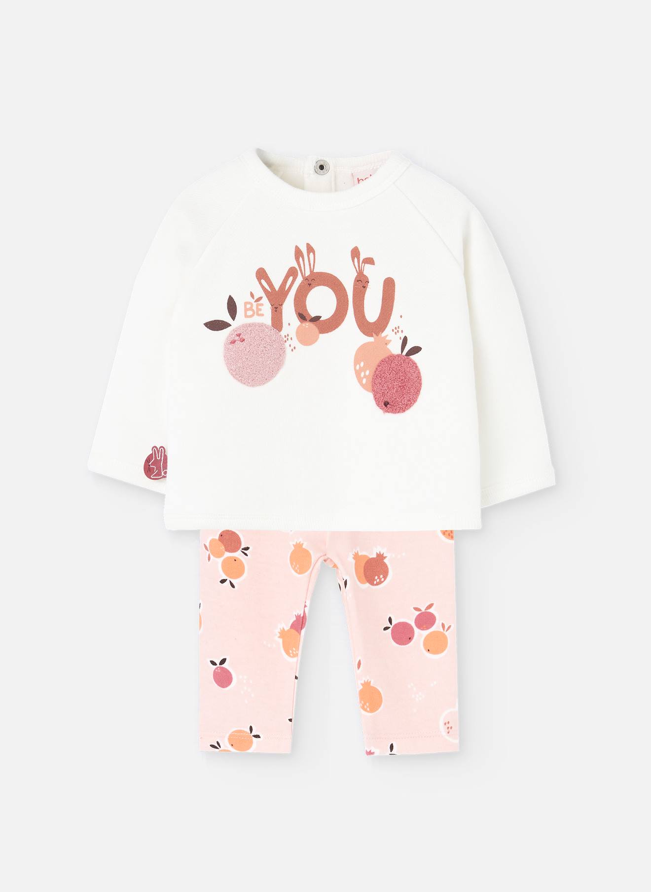 Ensemble Bébé En Tricot Blanc