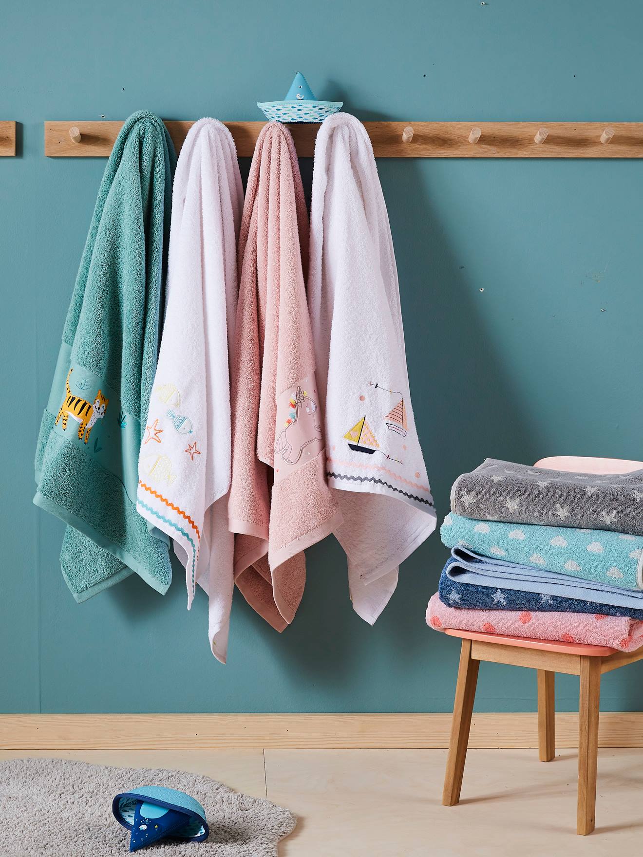 Serviette de bain Licorne rose clair (Vertbaudet) - Image 1