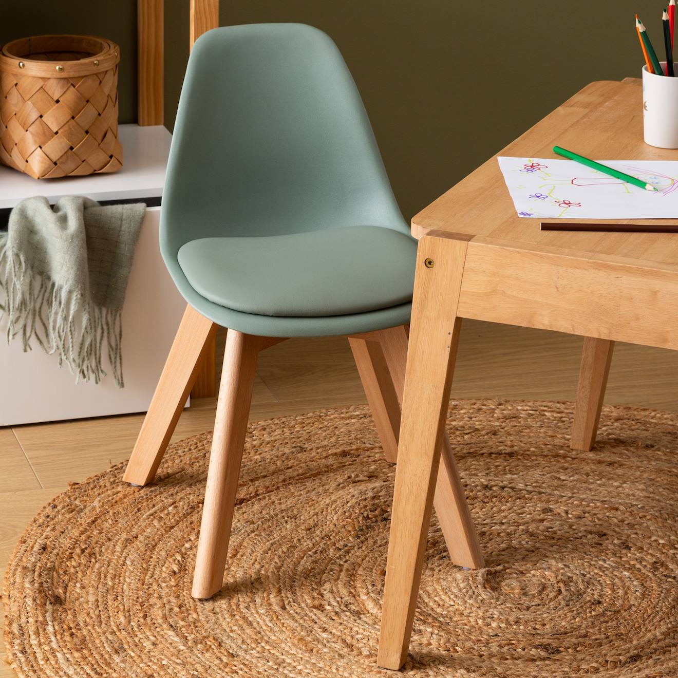 Chaise Design Scandinave Pieds Hêtre - Baya Vert Clair