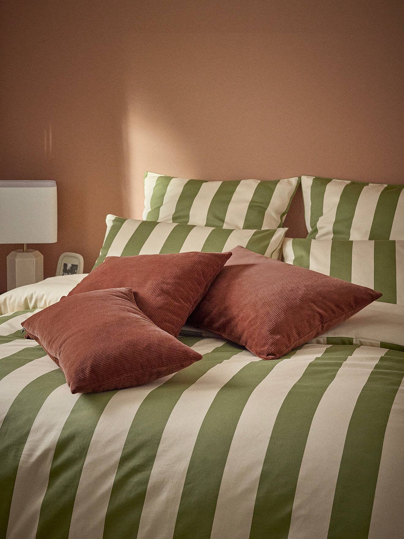 Housse De Coussin En Velours Côtelé Marron Glace