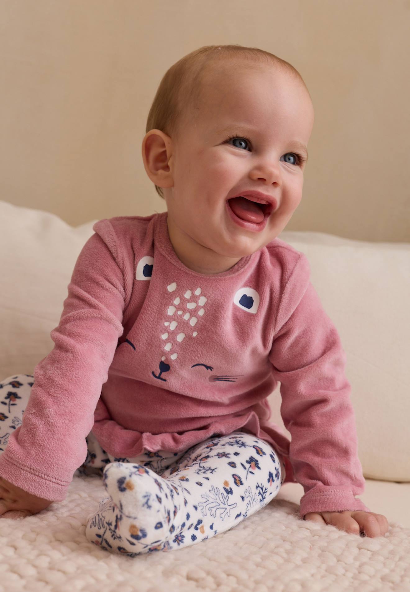 Pyjama Bébé En Velours Céleste Rose