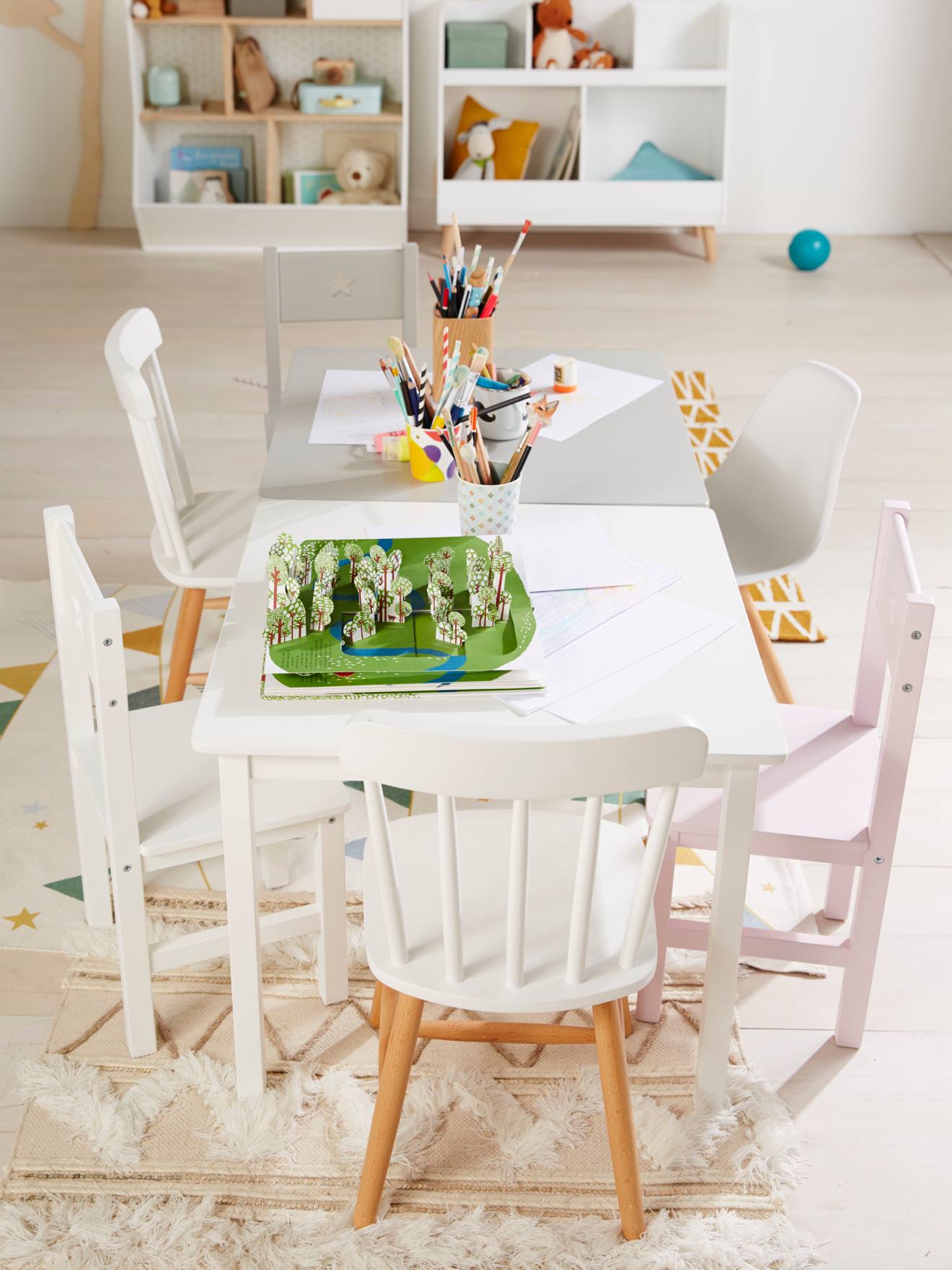 Table et Chaise pour Enfant - Design Chouette et Durable chez