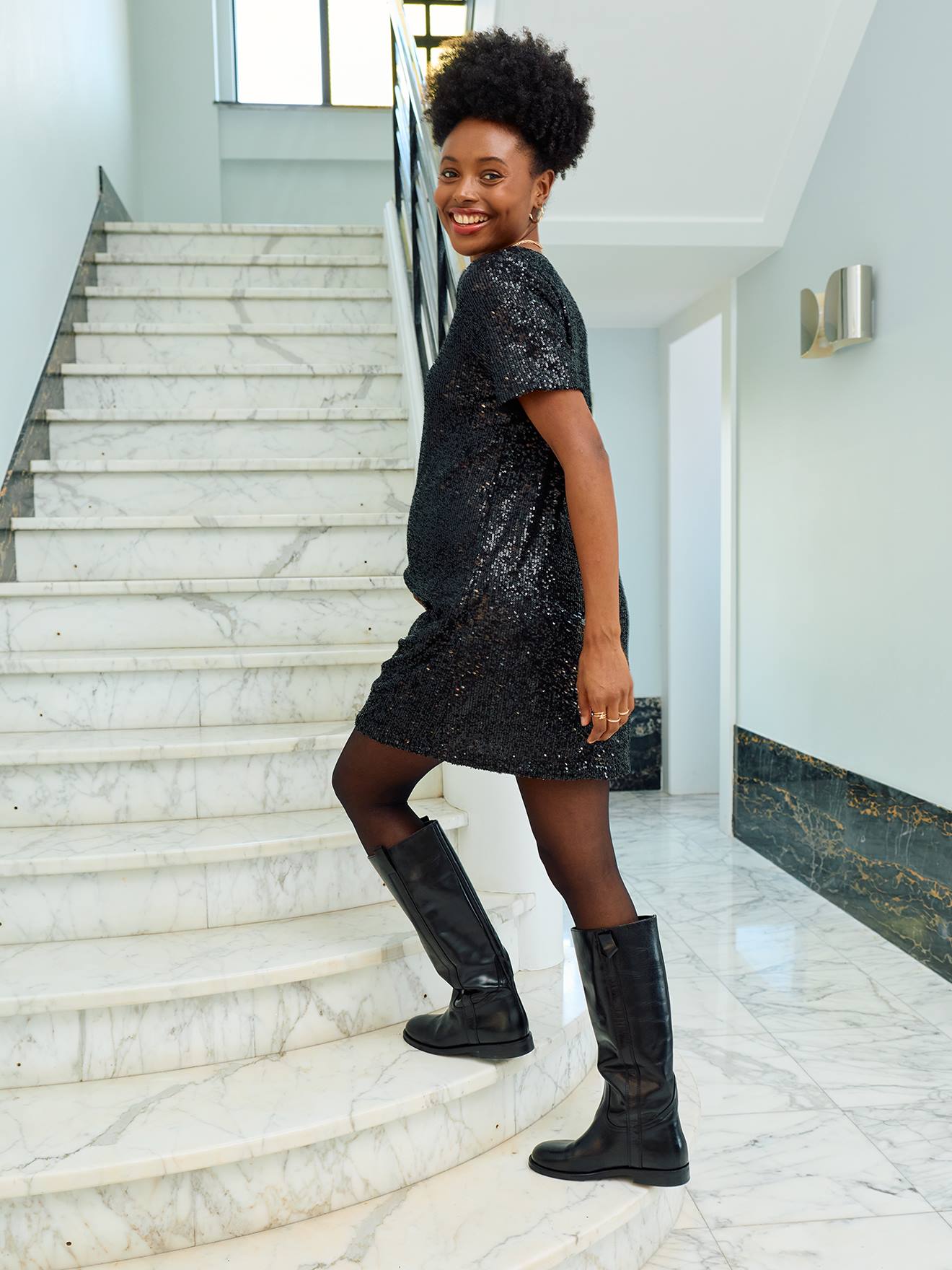 Robe de grossesse en sequins noir