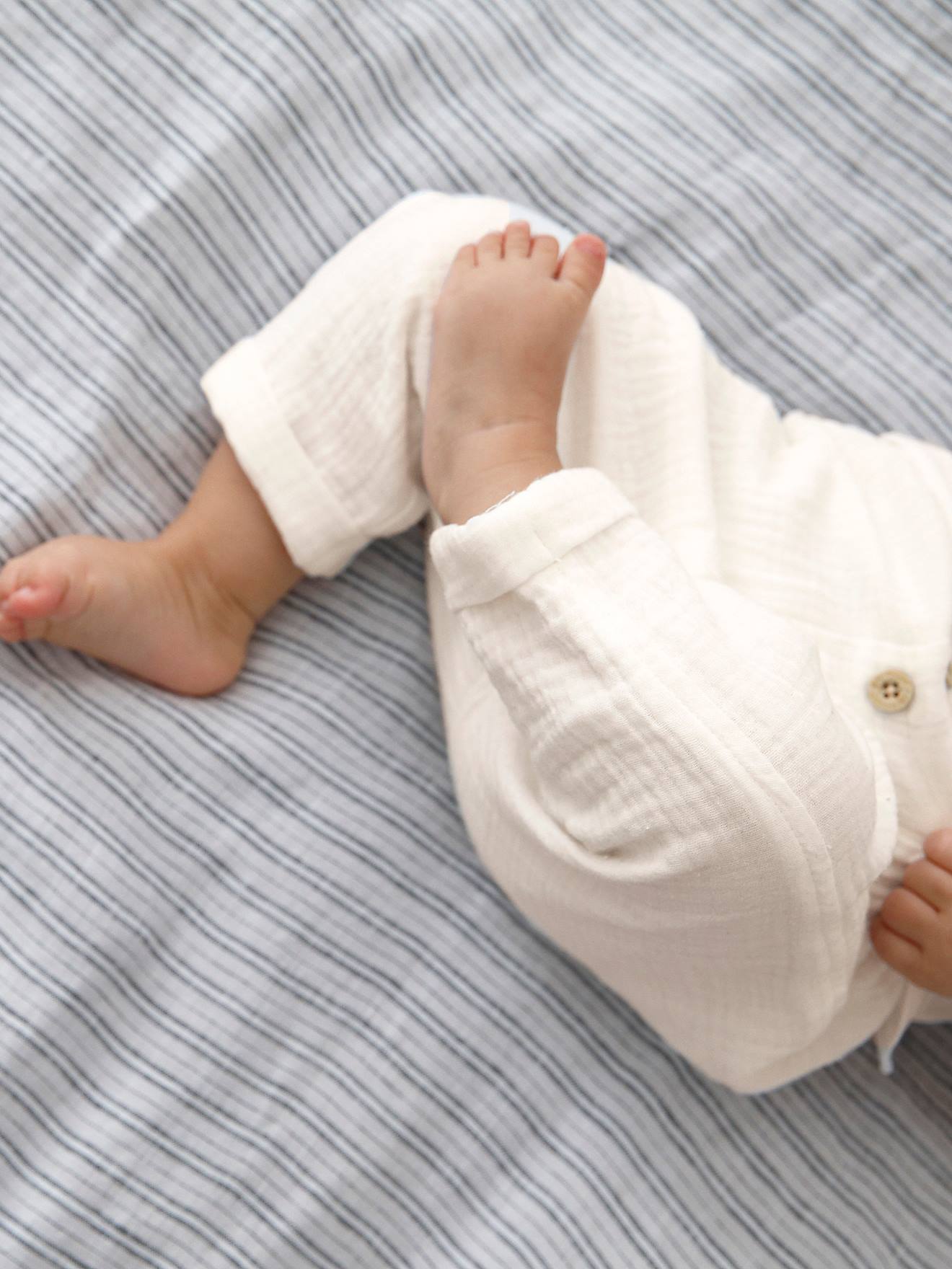 Pantalon coupe sarouel en gaze de coton bébé garçon blanc