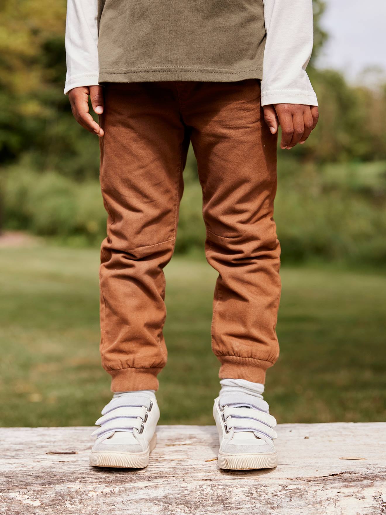 Pantalon style jogger doublé polaire garçon facile à enfiler noisette