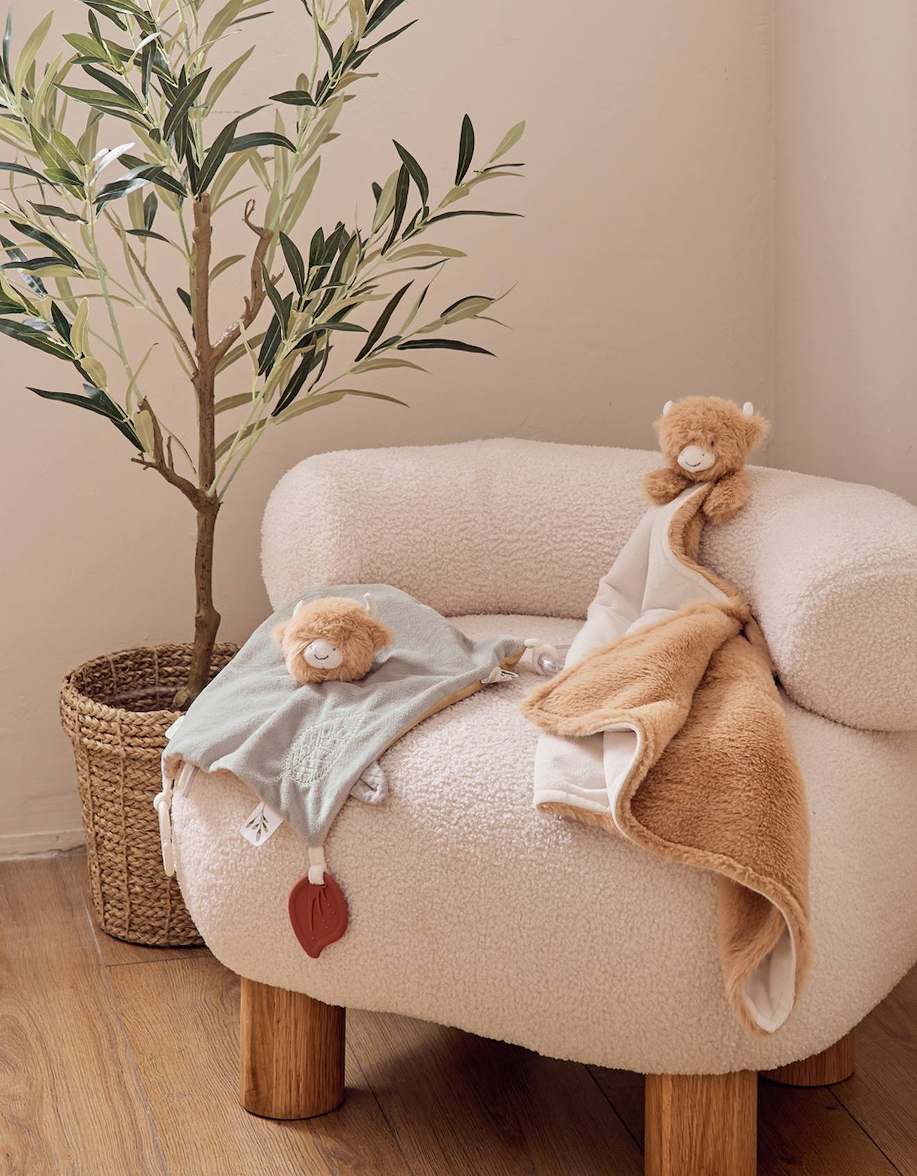 Doudou range pyjama lapin beige orange carottes NOUKIE'S Doudou range pyjama lapin beige orange carottes NOUKIE'S