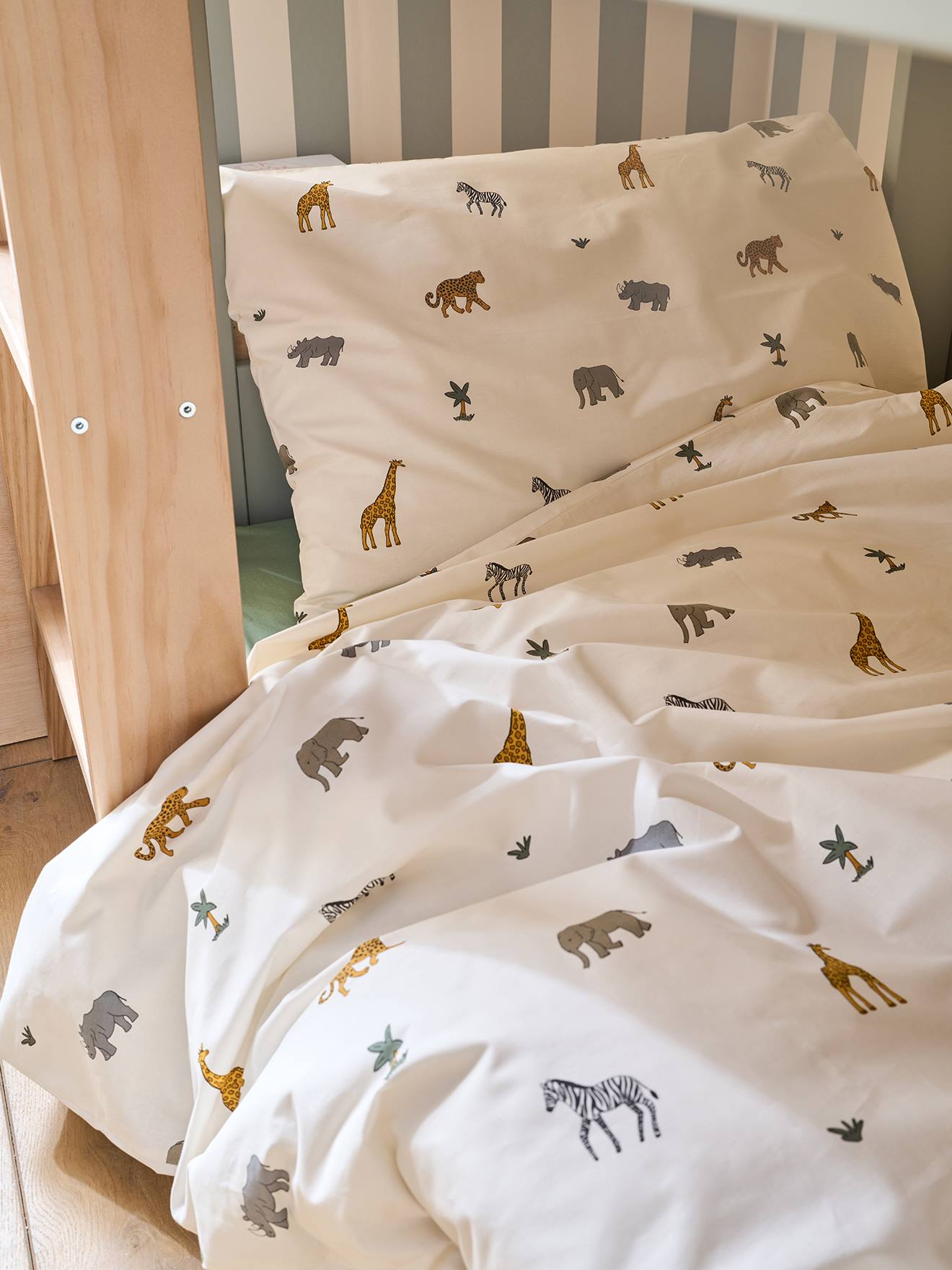 Parure housse de couette et taie d'oreiller enfant WILD ANIMALS blanc imprimé