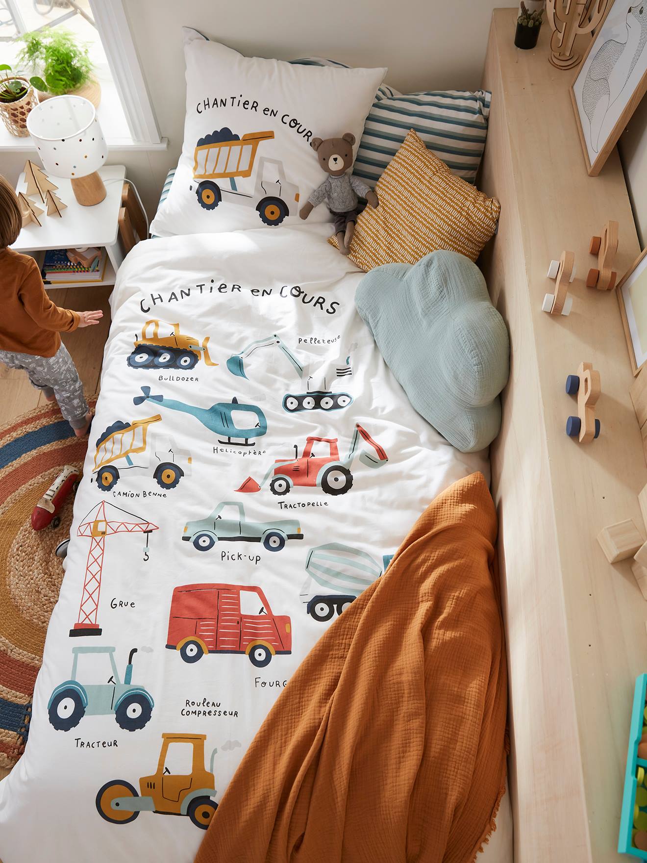 Parure housse de couette enfant et taie d'oreiller QUEL CHANTIER ! écru / multicolore