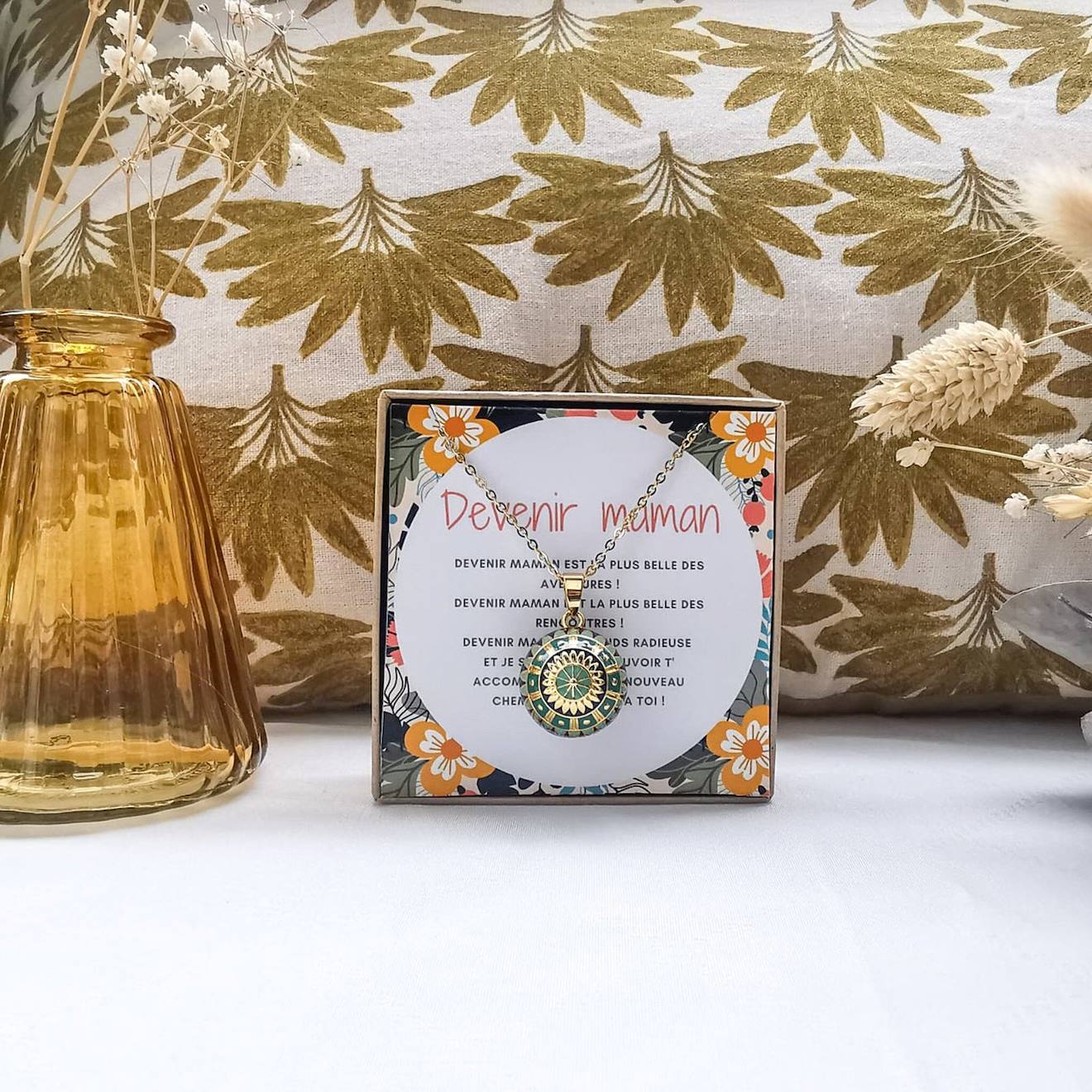 Bola De Grossesse Vintage Or (A Mes Copines) - Image 1