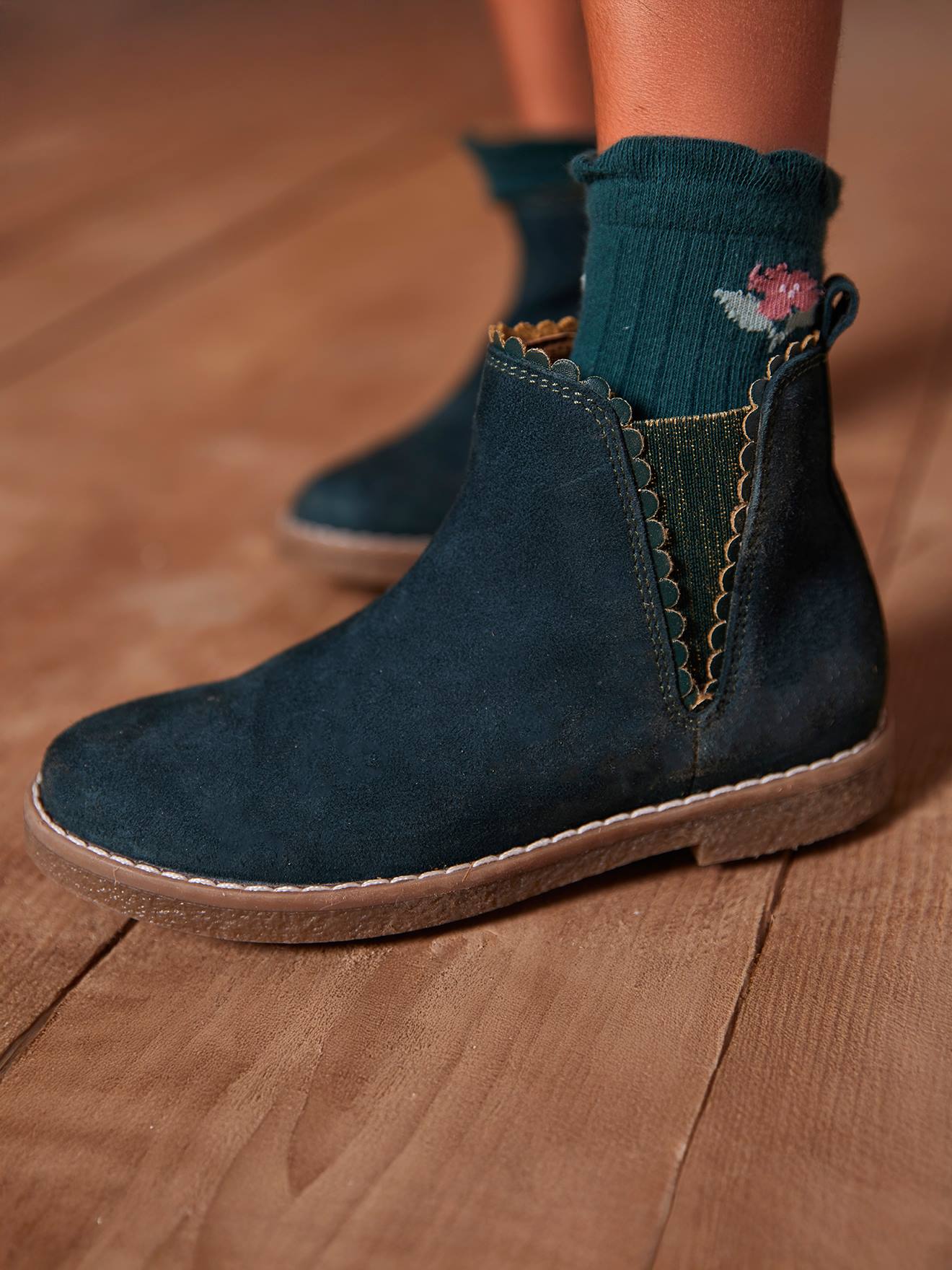 Boots enfant fille cuir élastiquées et zippées vert