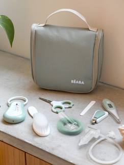 Puériculture-Toilette de bébé-Trousse de toilette et 10 accessoires