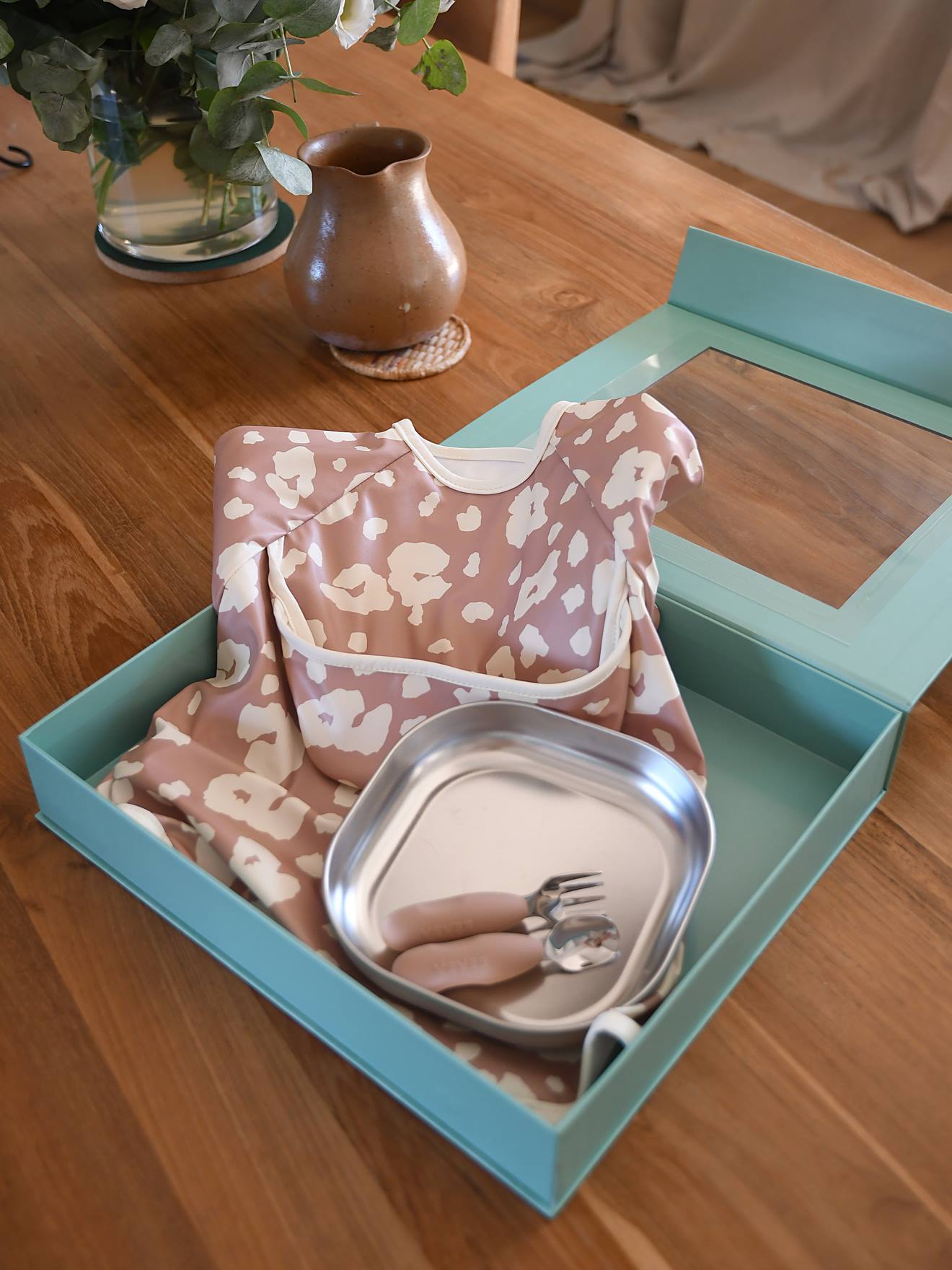 Coffret cadeau premier repas rose
