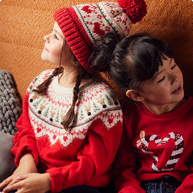 Le pull de Noël, devenu tendance de l’hiver !